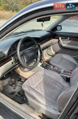Седан Audi A6 1996 в 