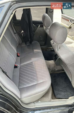 Седан Audi A6 1996 в 