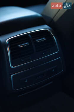 Седан Audi A6 2013 в 