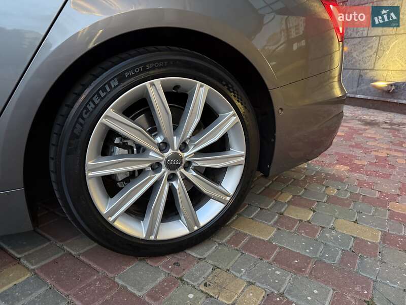 Універсал Audi A6 2019 в Одесі