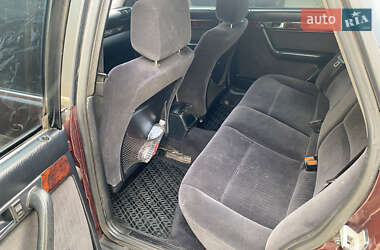 Седан Audi A6 1995 в 