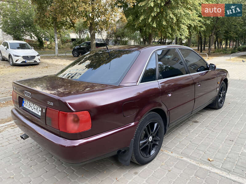 Седан Audi A6 1995 в Харькове