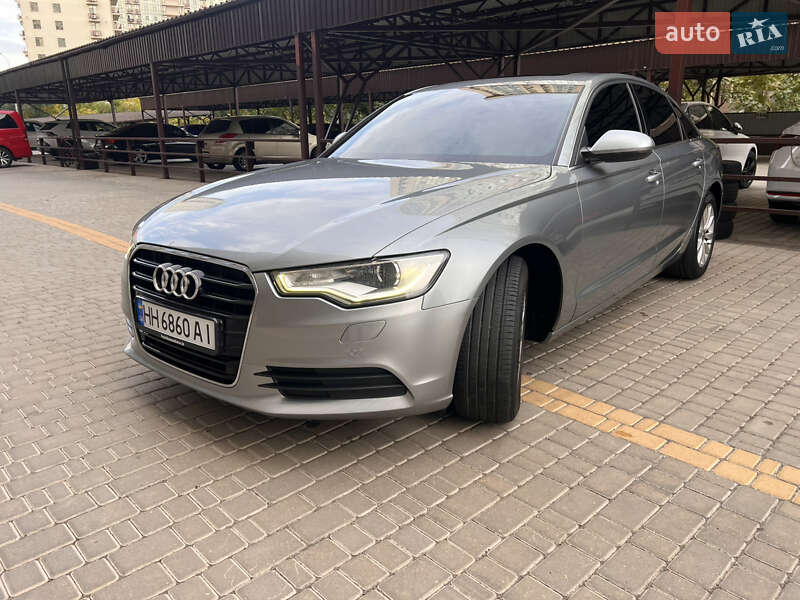 Седан Audi A6 2012 в Одессе