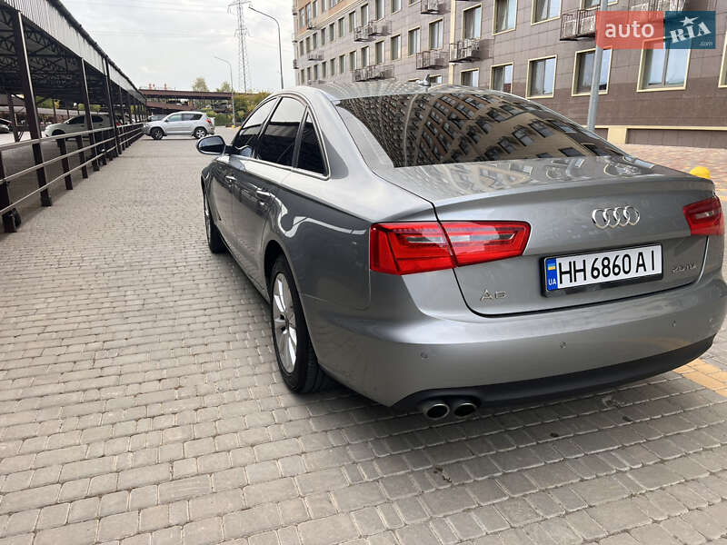 Седан Audi A6 2012 в Одессе