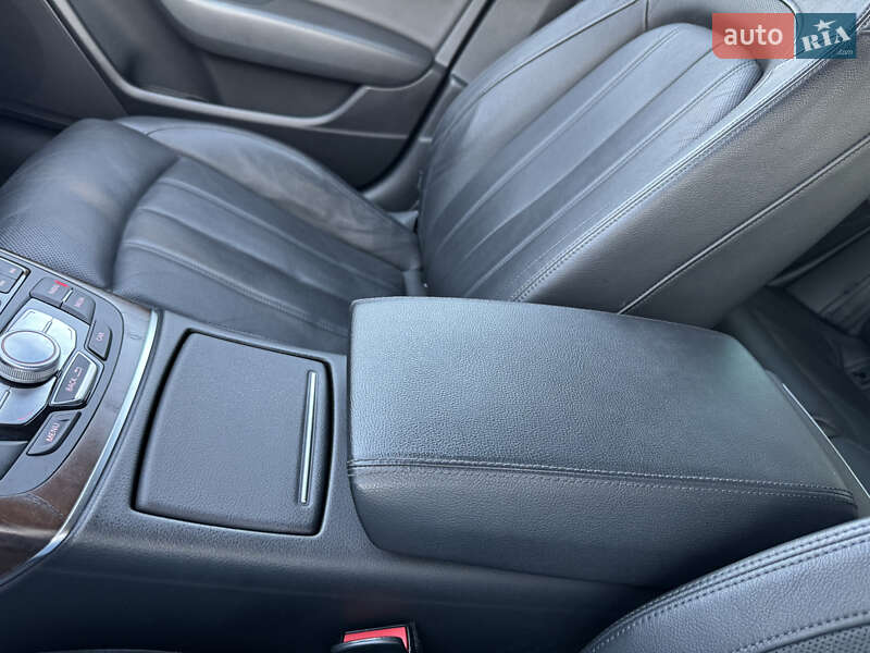 Седан Audi A6 2015 в Хмельницком