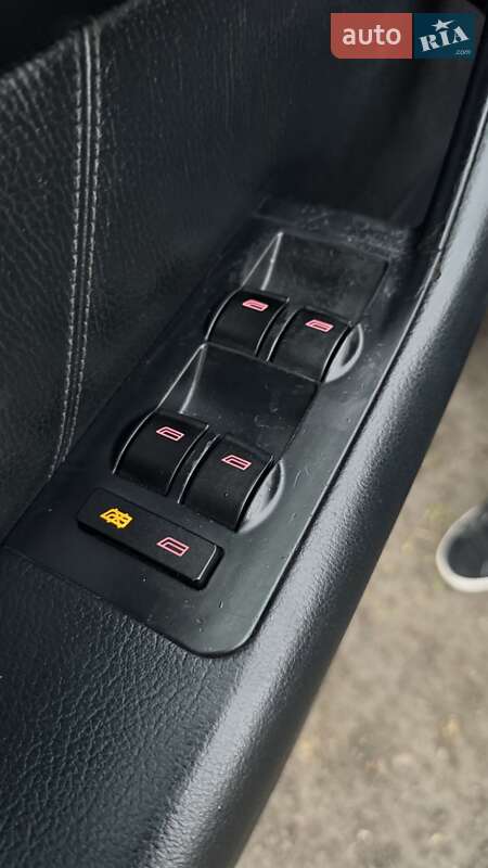 Універсал Audi A6 2001 в Рівному фото 20 Універсал Audi A6 2001 в Рівному