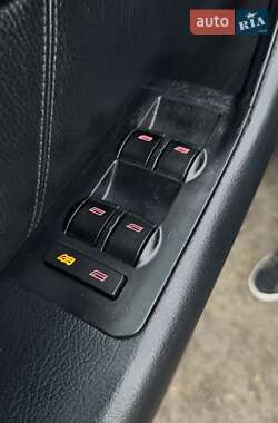 Универсал Audi A6 2001 в 