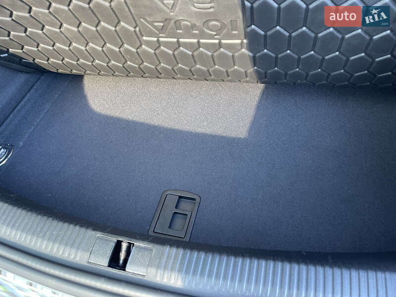 Седан Audi A6 2011 в Киеве фото 83 Седан Audi A6 2011 в Киеве