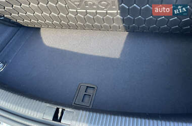Седан Audi A6 2011 в 