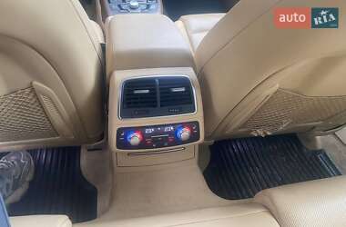 Седан Audi A6 2012 в 