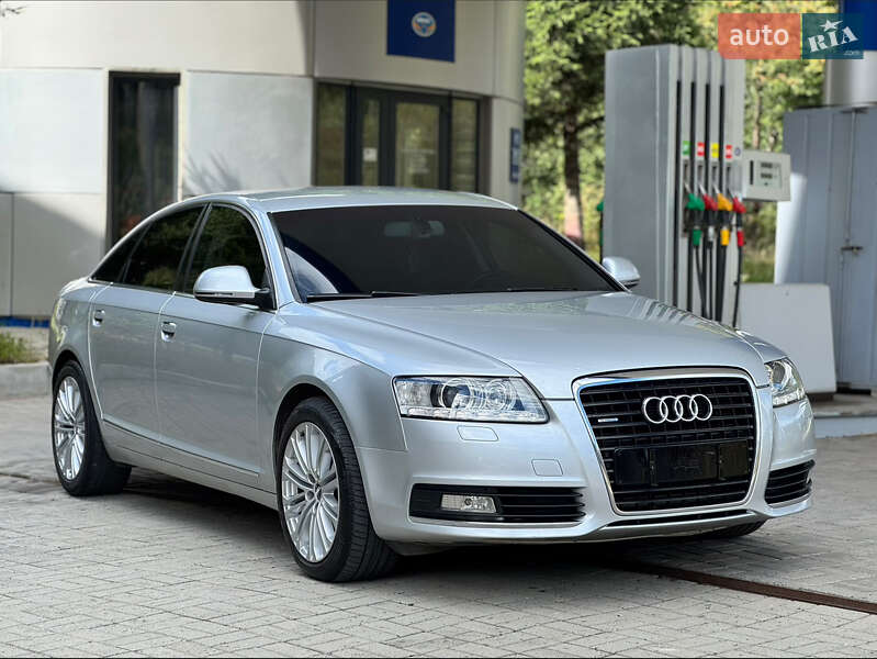 Седан Audi A6 2010 в Рахові