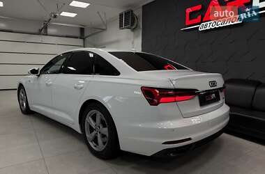 Седан Audi A6 2018 в 