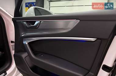 Седан Audi A6 2018 в 