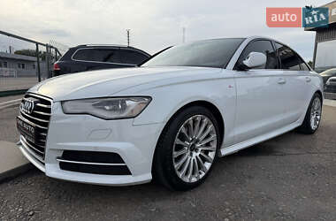 Седан Audi A6 2015 в 