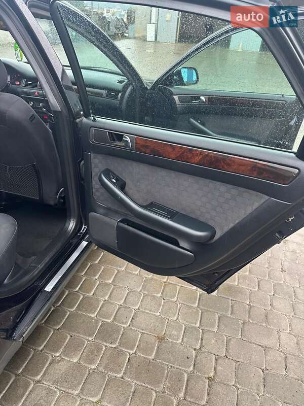 Седан Audi A6 2000 в Чорткові
