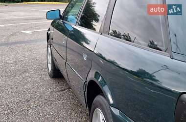Универсал Audi A6 1995 в 