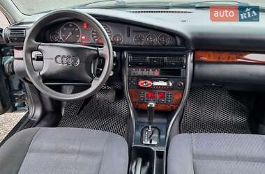 Универсал Audi A6 1995 в 