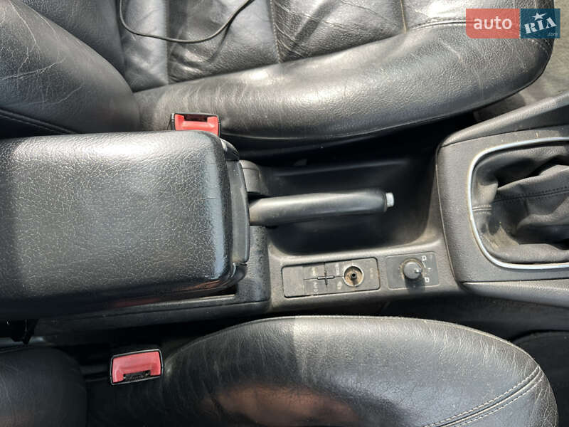 Универсал Audi A6 2002 в Луцке