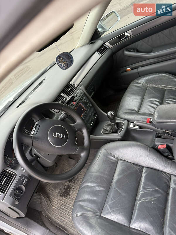 Універсал Audi A6 2003 в Києві