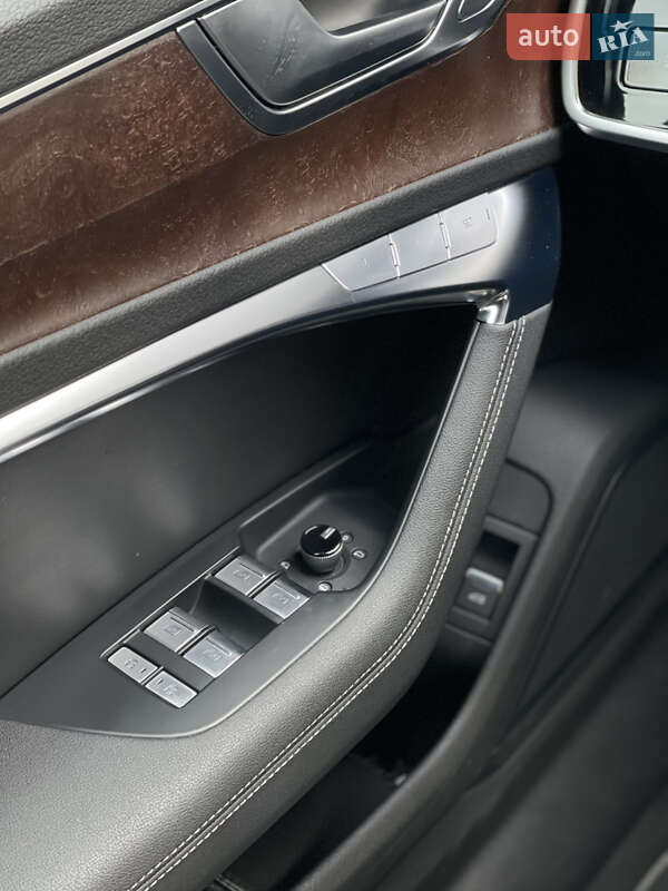 Седан Audi A6 2020 в Киеве