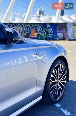 Седан Audi A6 2014 в 