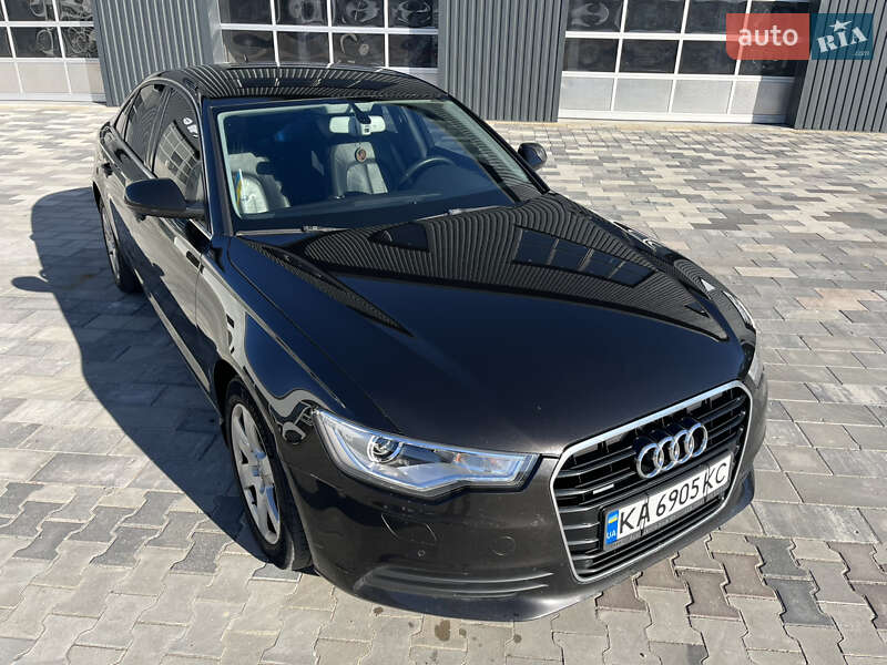Седан Audi A6 2013 в Киеве
