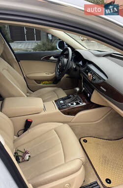 Седан Audi A6 2015 в 