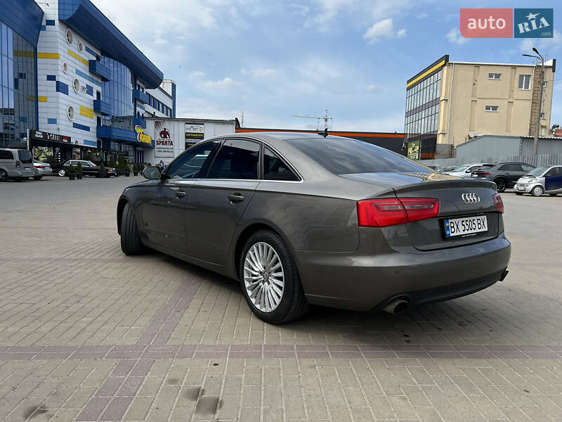 Седан Audi A6 2014 в Киеве