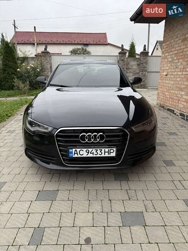 Седан Audi A6 2013 в 