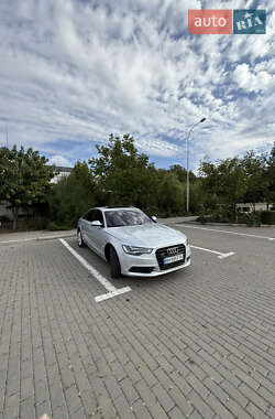 Седан Audi A6 2013 в 