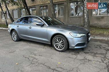Седан Audi A6 2012 в 