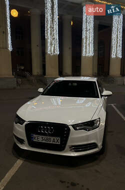 Седан Audi A6 2012 в 
