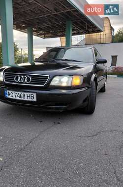 Універсал Audi A6 1995 в 