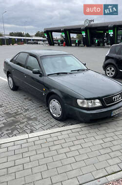 Седан Audi A6 1996 в 