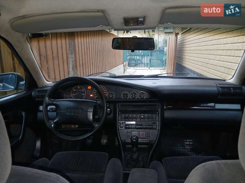 Универсал Audi A6 1996 в Ивано-Франковске