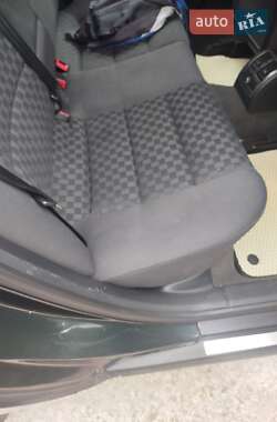 Універсал Audi A6 2001 в 