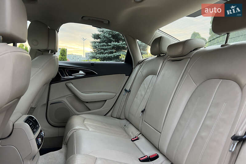 Седан Audi A6 2015 в Львове