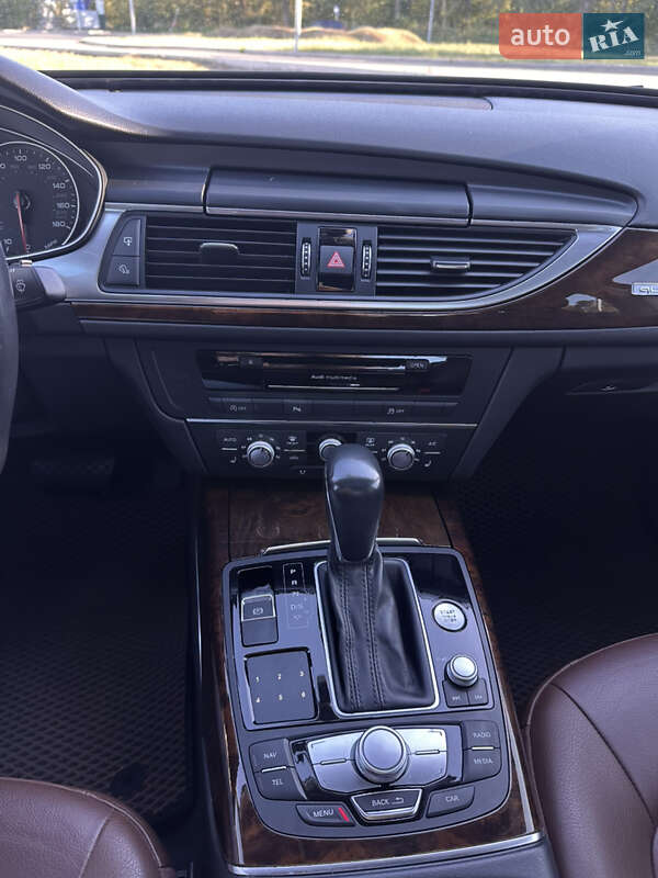 Седан Audi A6 2017 в Киеве