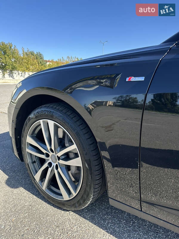 Седан Audi A6 2020 в Харькове