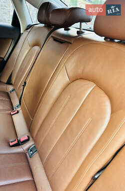 Седан Audi A6 2013 в 