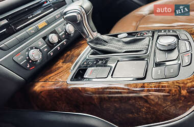 Седан Audi A6 2013 в 