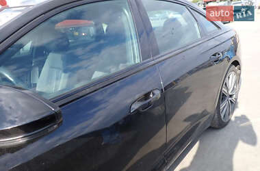 Седан Audi A6 2020 в 