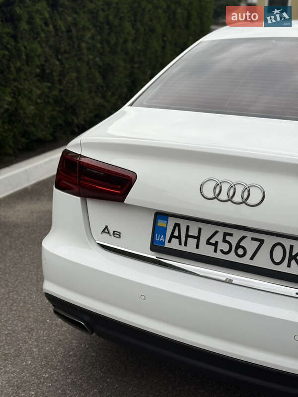 Седан Audi A6 2017 в Киеве