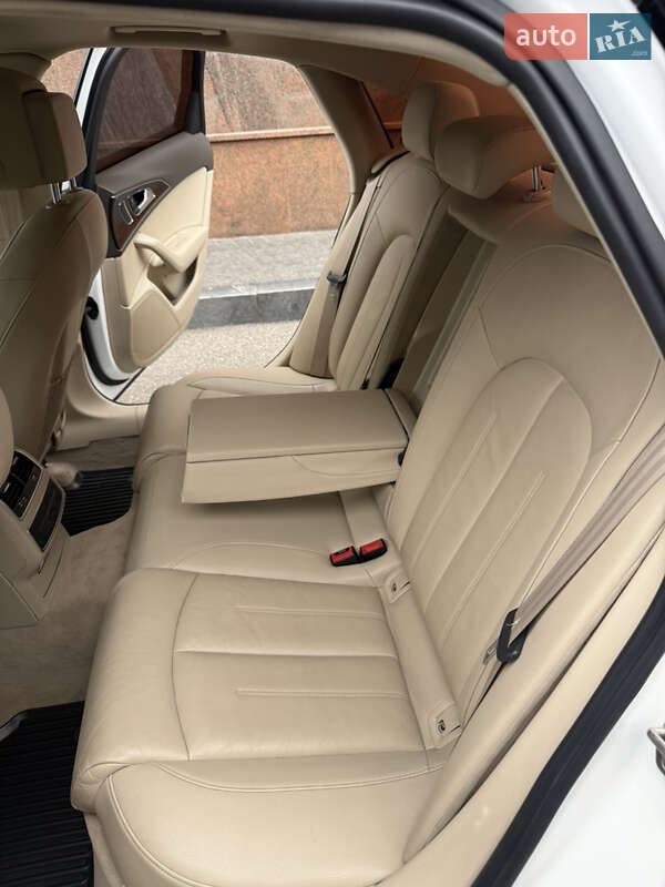 Седан Audi A6 2017 в Киеве