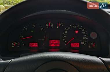 Седан Audi A6 2001 в 
