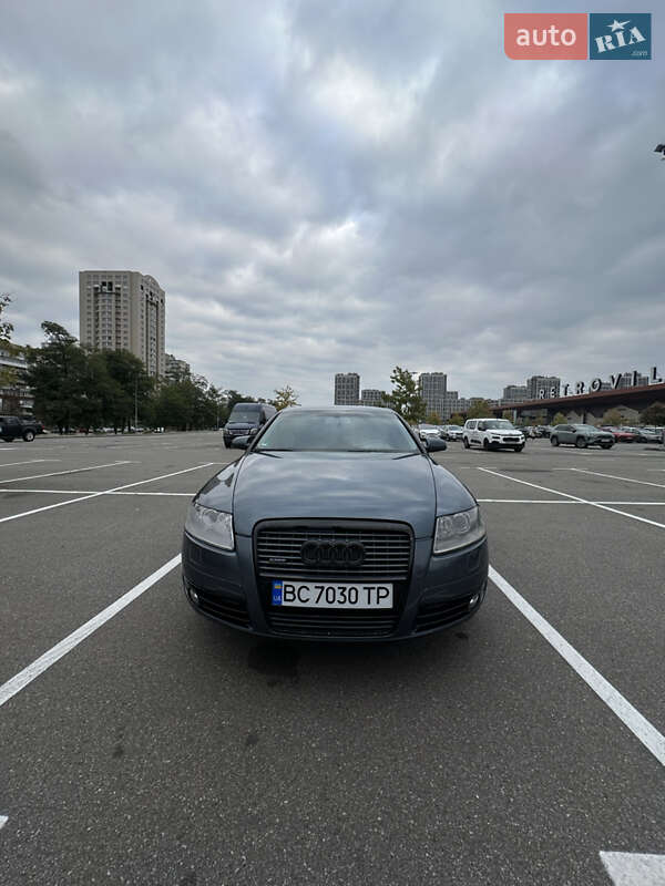 Седан Audi A6 2004 в Киеве