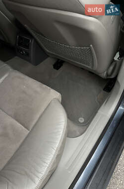 Седан Audi A6 2004 в 