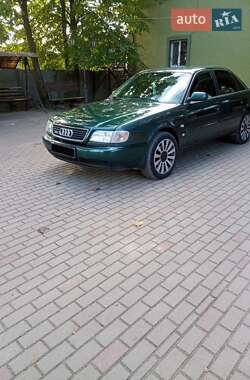 Седан Audi A6 1996 в 