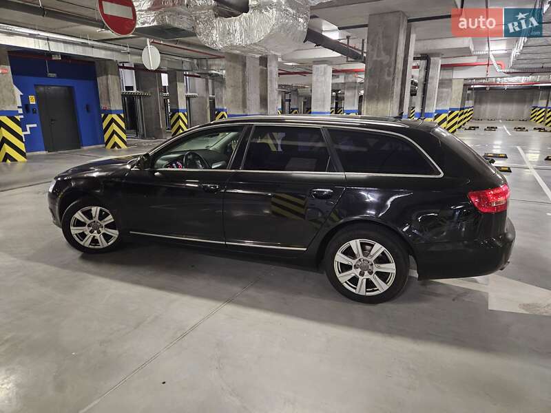 Универсал Audi A6 2010 в Киеве