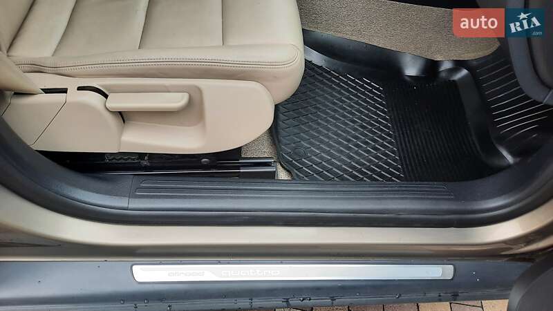 Универсал Audi A6 2006 в Львове